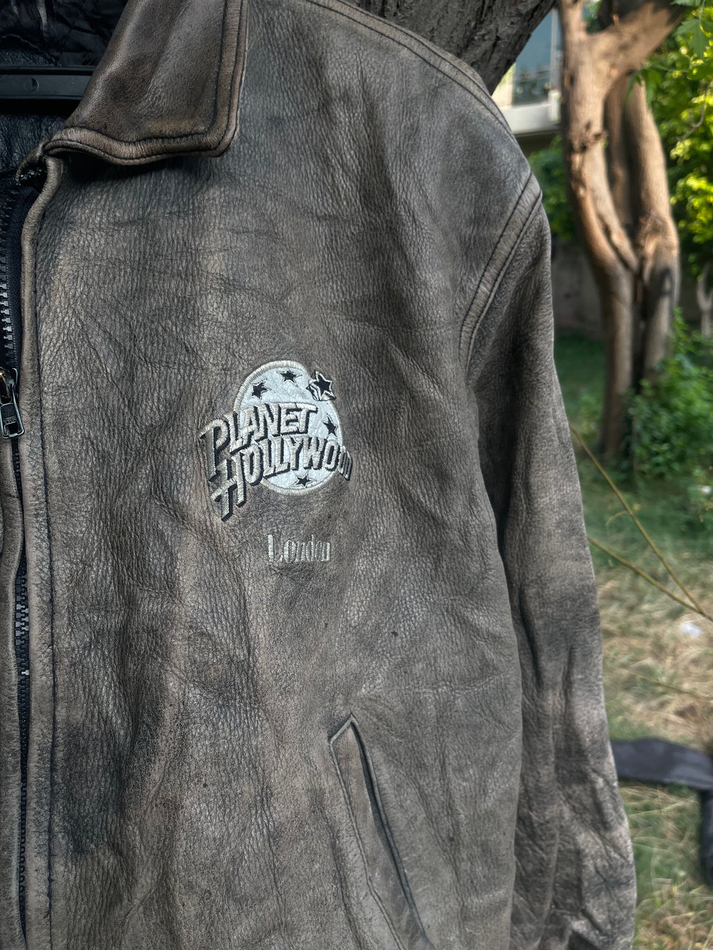 Extremely extremely rare washed cowhide genuine leather late 90s Planet Hollywood gull grain leather jacket