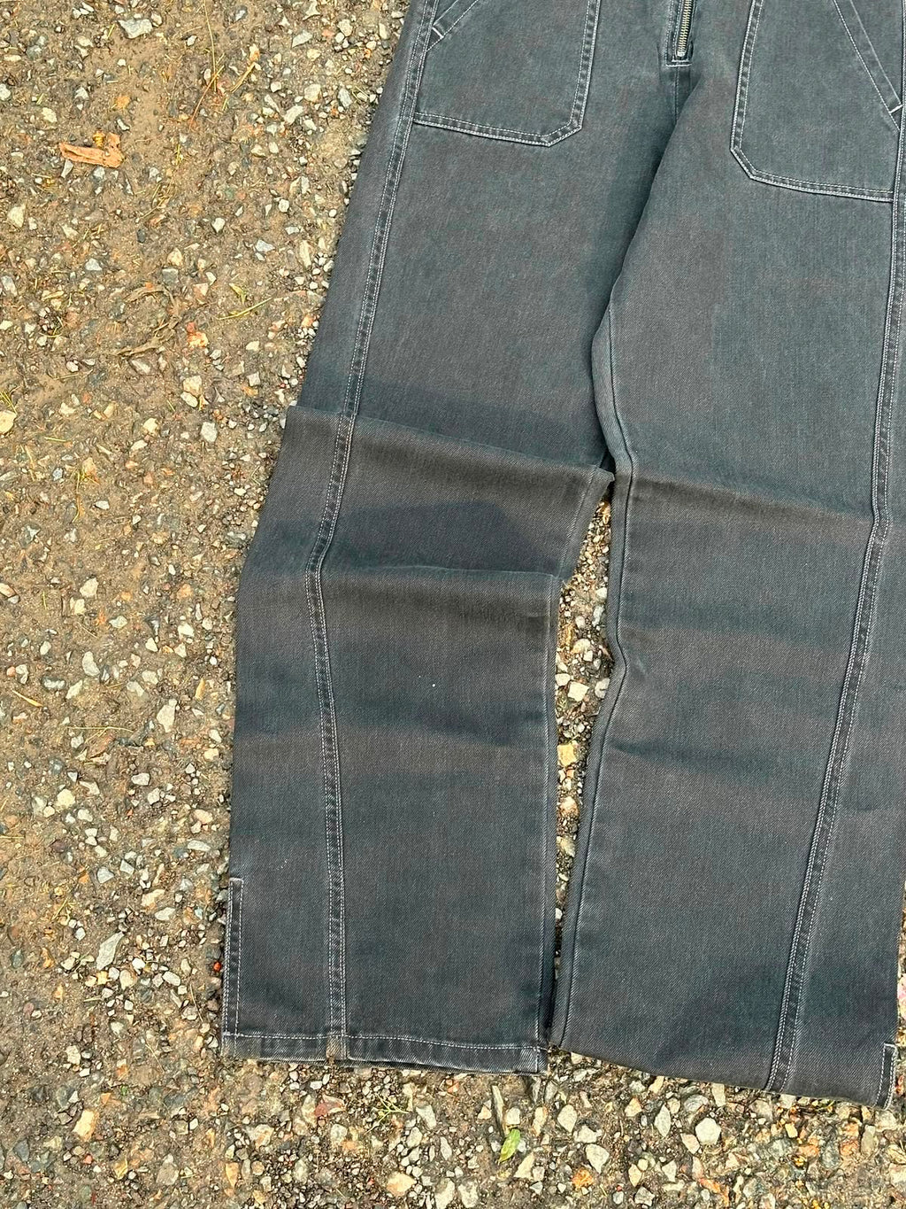 Vintage zipped baggy washed denim