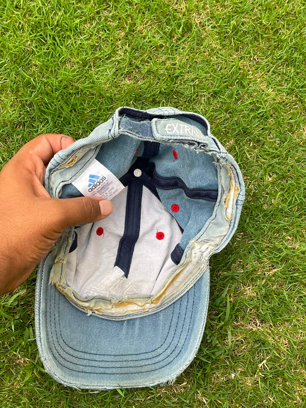 VTG adidas textured cap