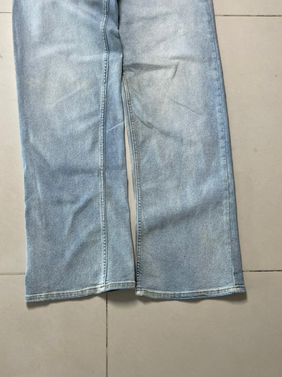 Vintage washed straight leg denim
