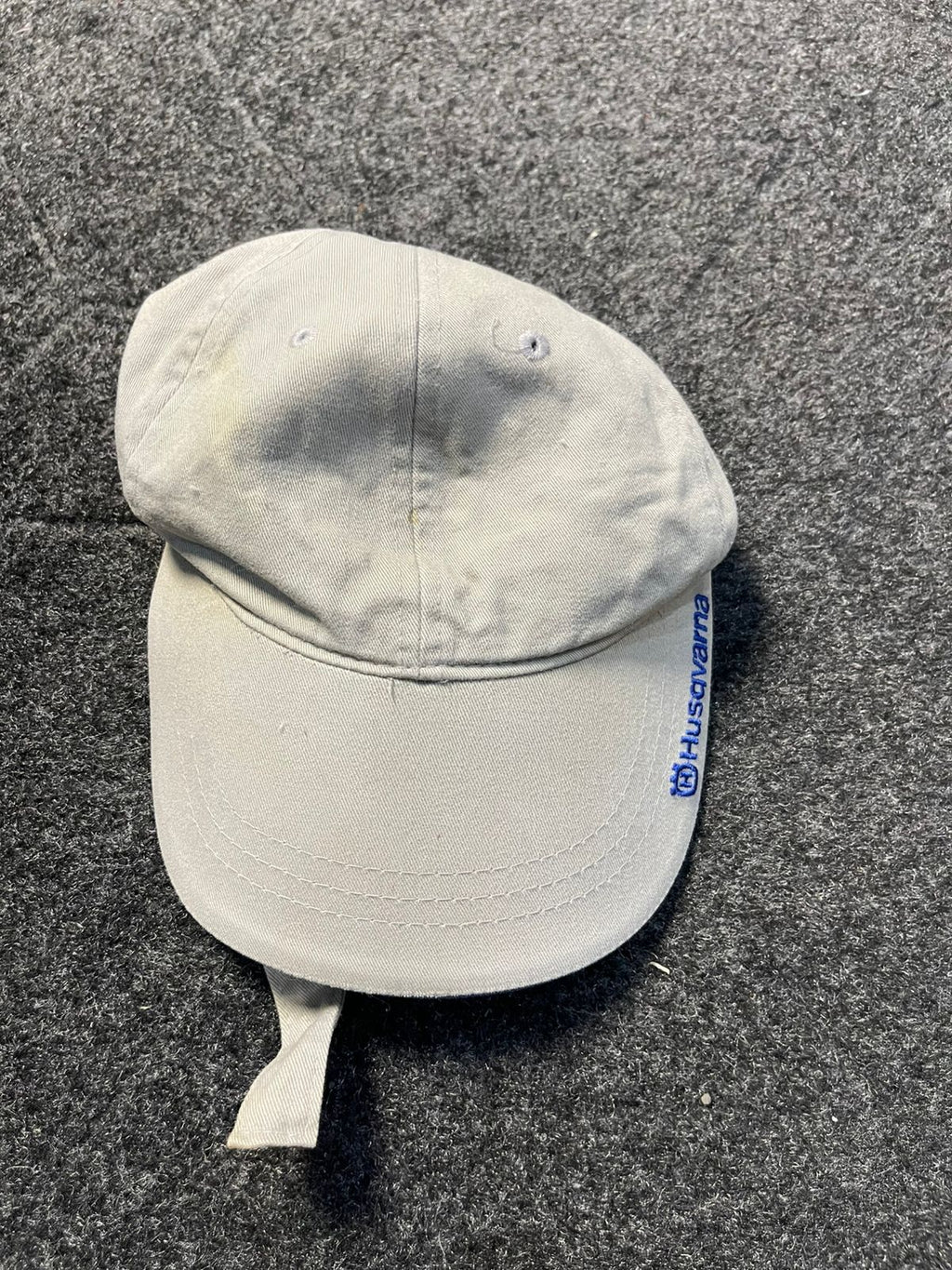 Basic cap