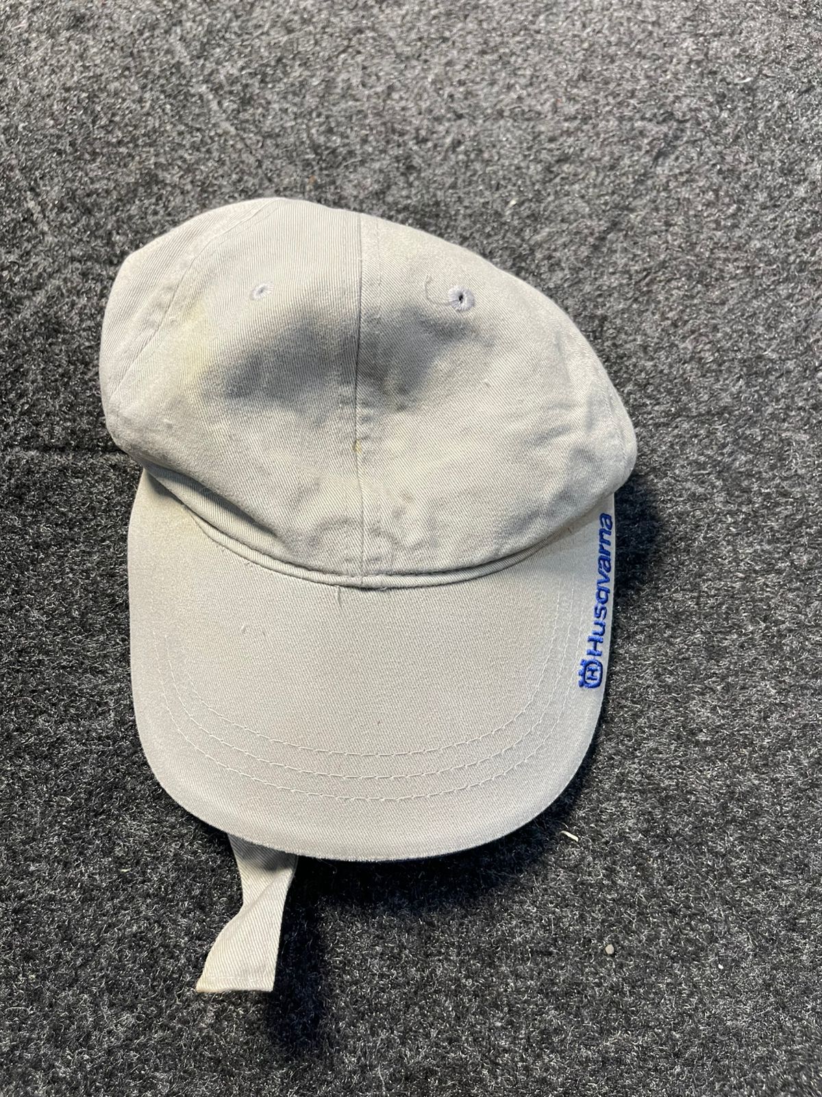 Basic cap