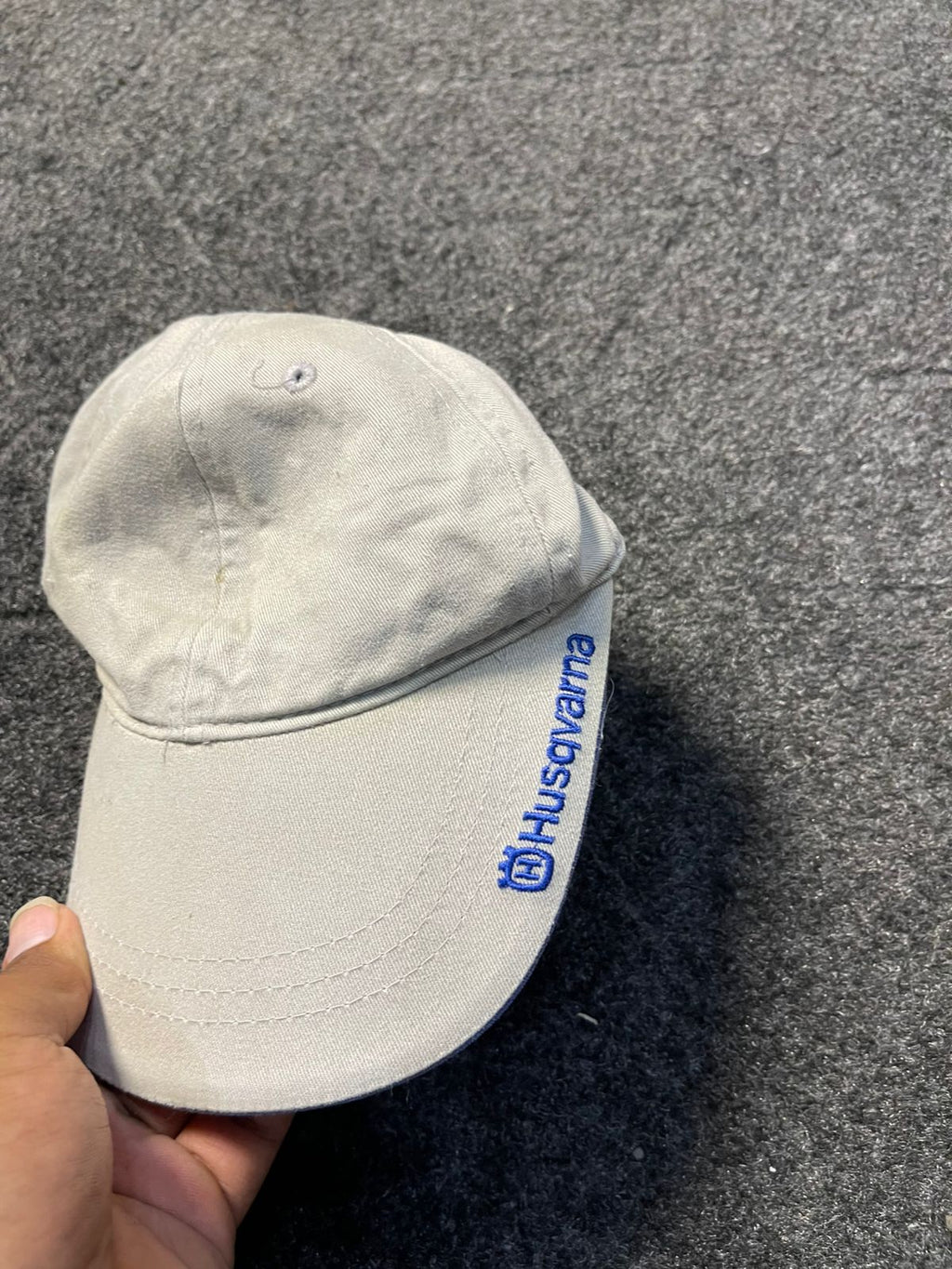 Basic cap