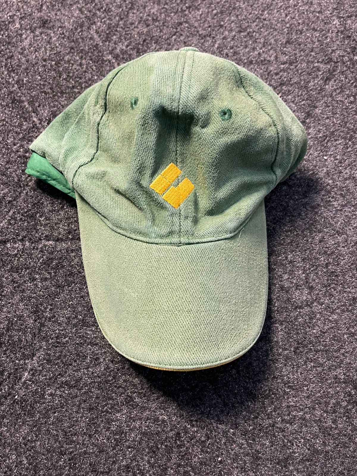 Oaps basic embroided cao