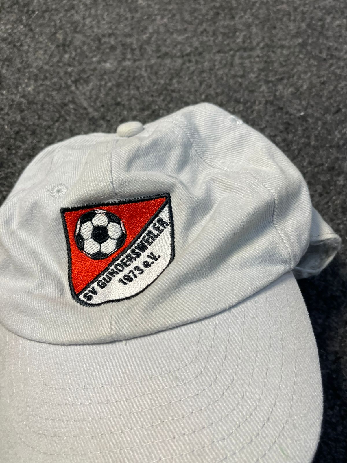 Vintage gundersweiler cap