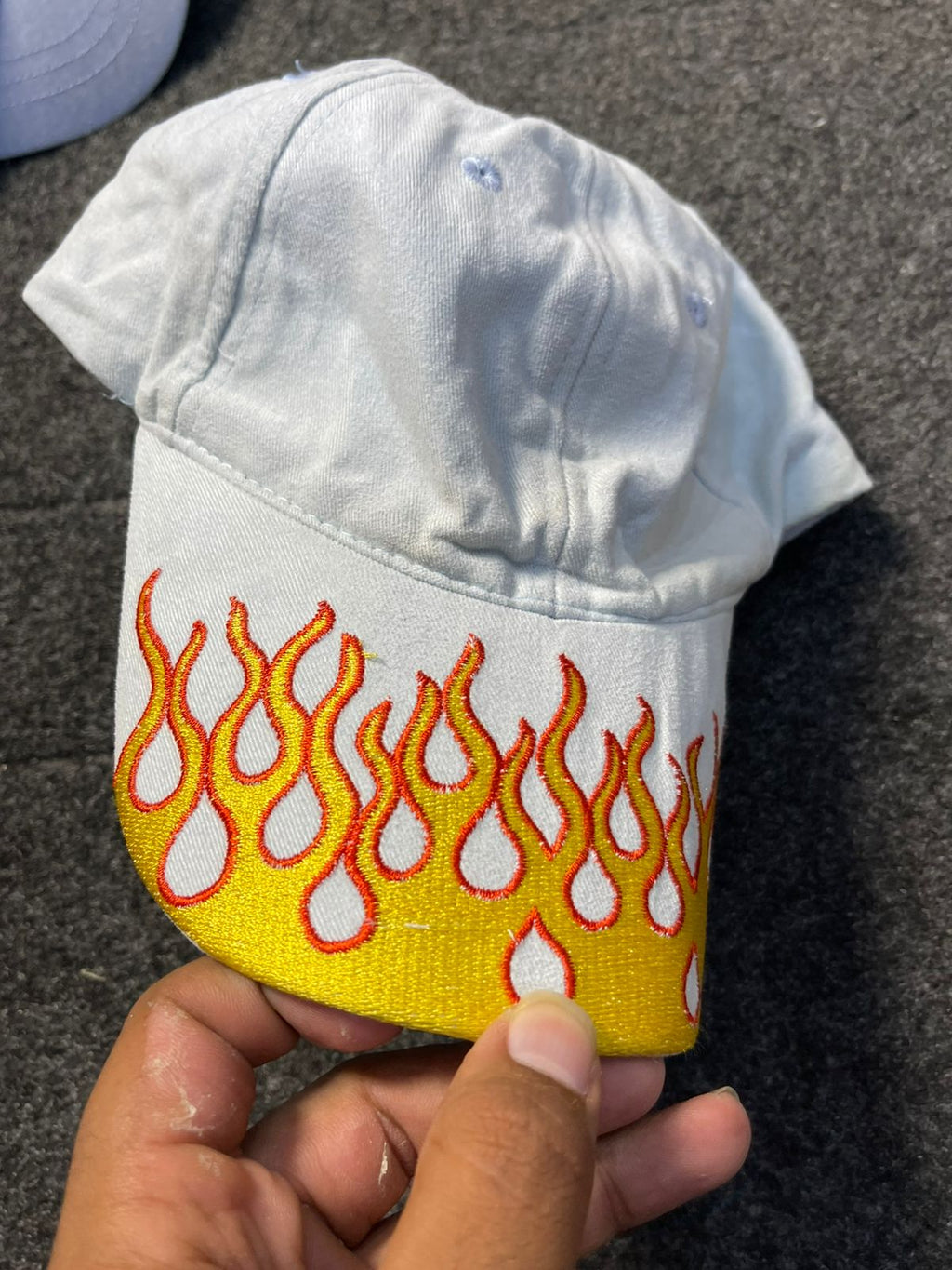 Flamming vintage embroided cap
