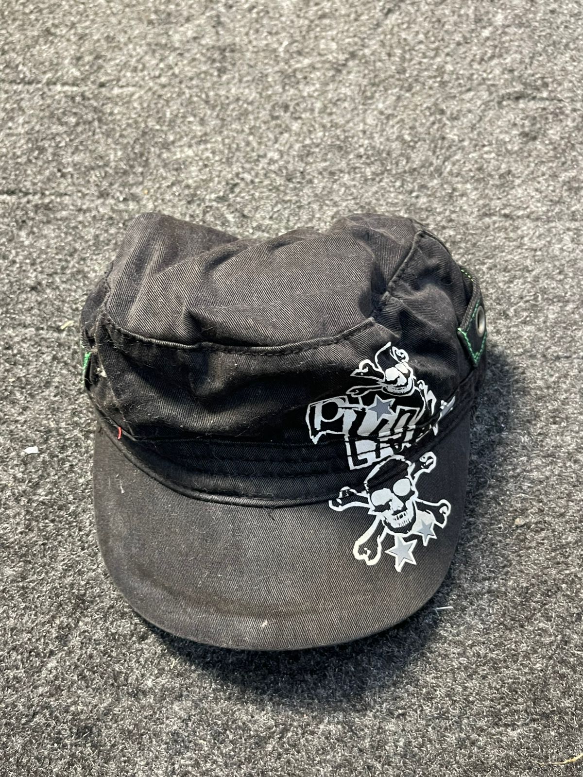Vintage y2k graphics cap