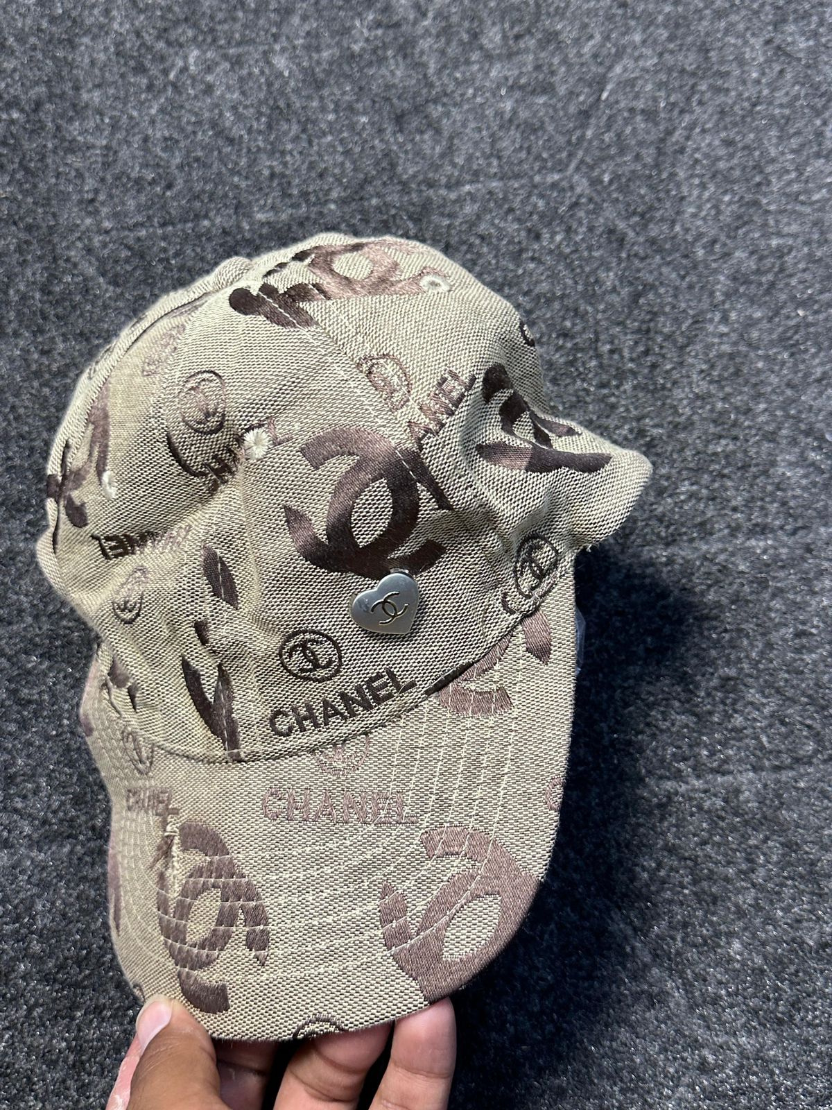 Channel cap
