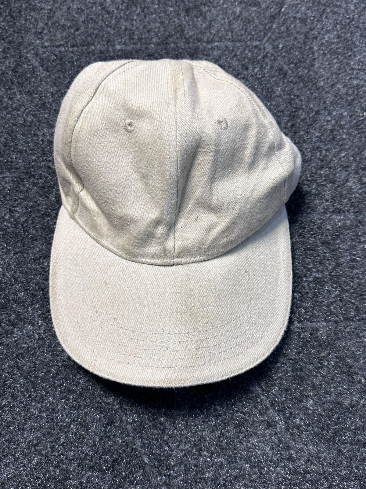 Basic cap