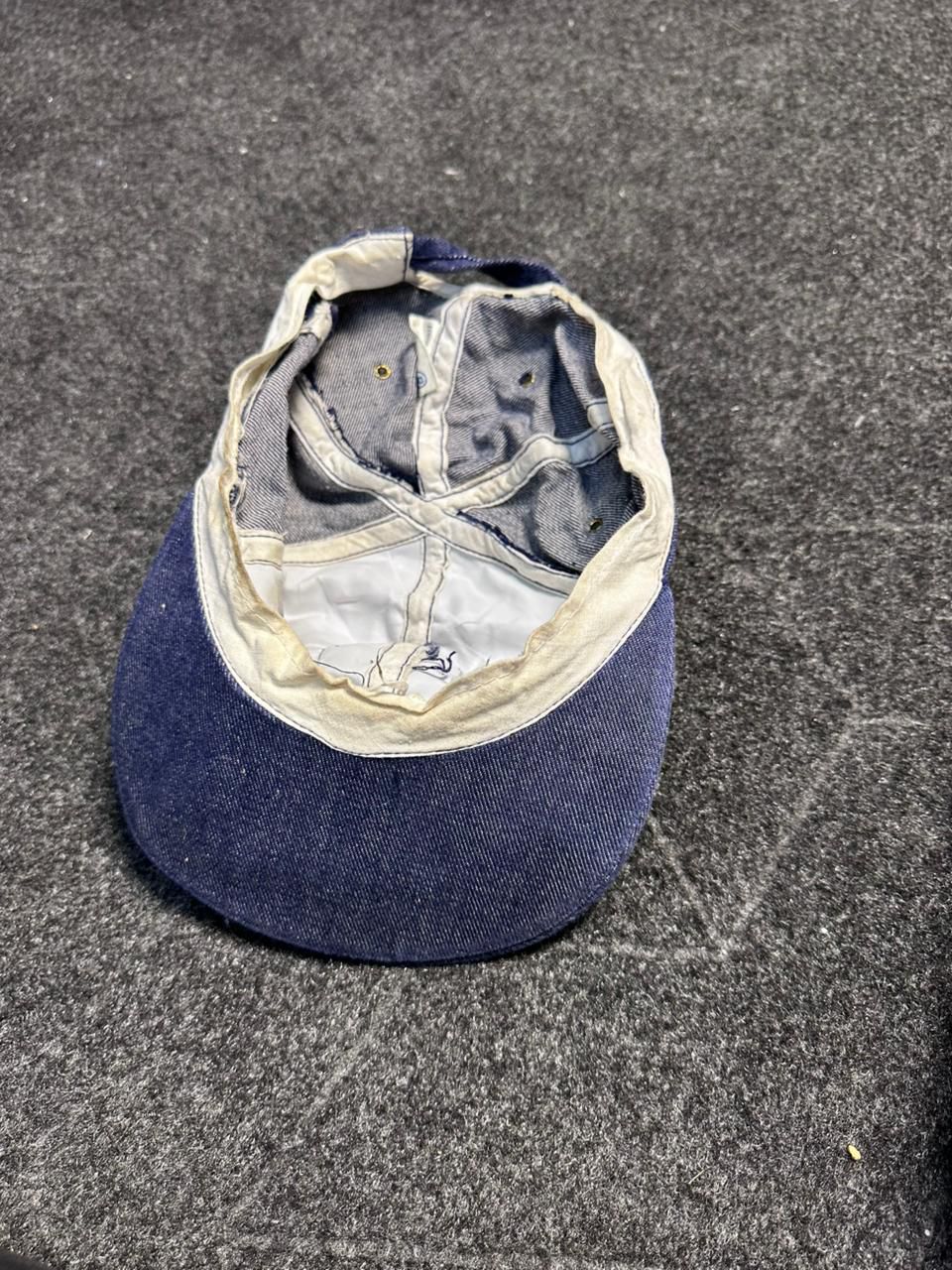 Y2k 1995s vintage cap