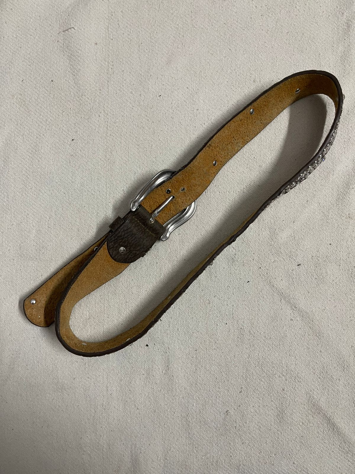 Vintage gothic heavy weight emerald belt