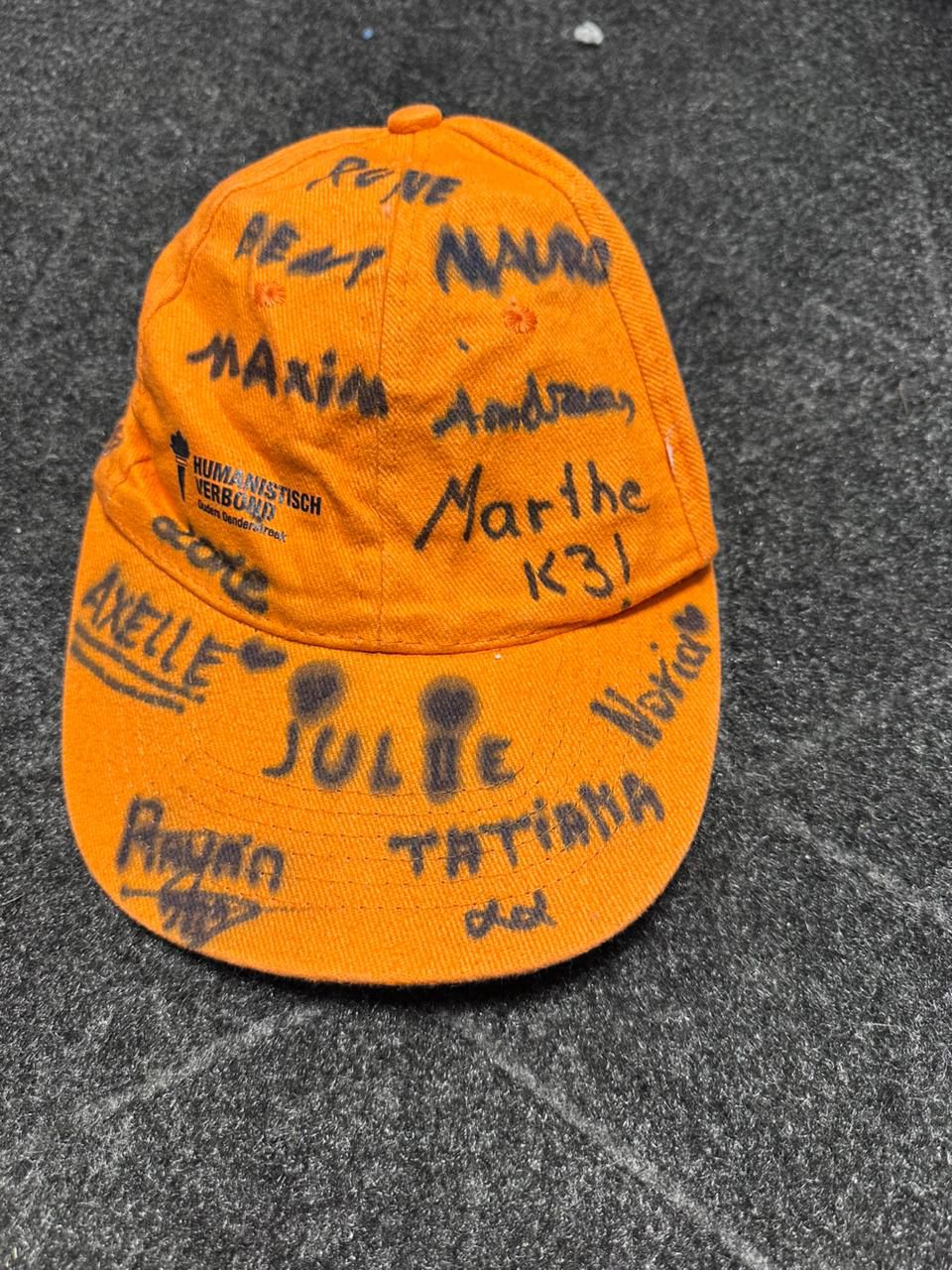 customised retro cap