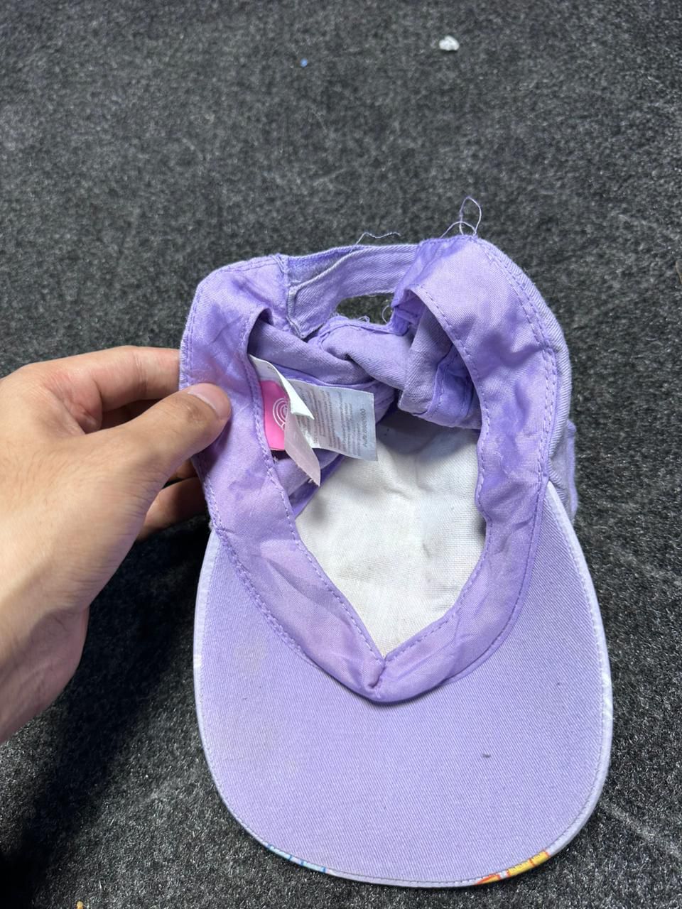 Graphic cap