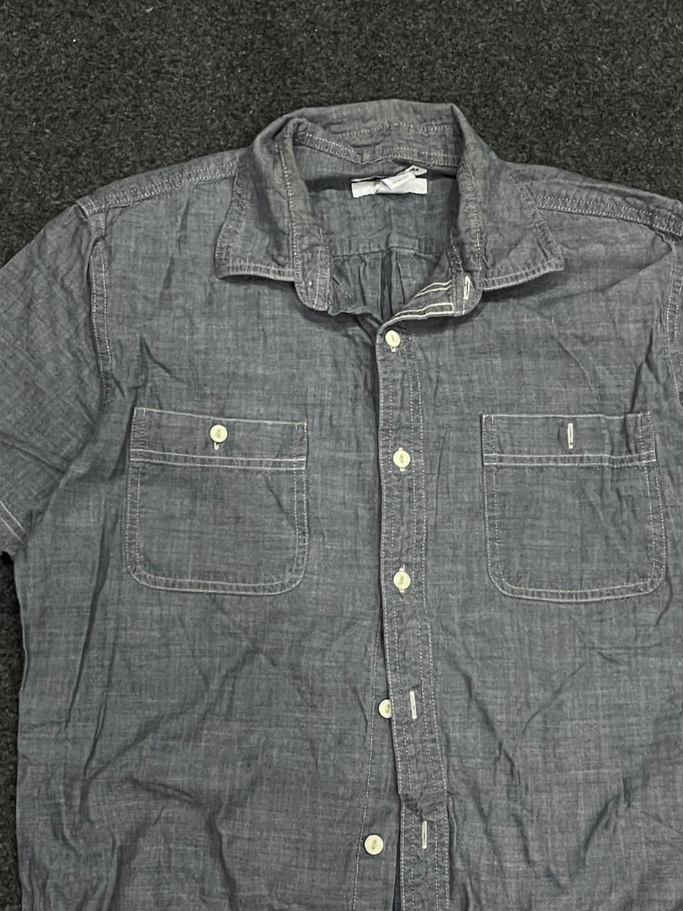 Vintage streetwear fitted button down