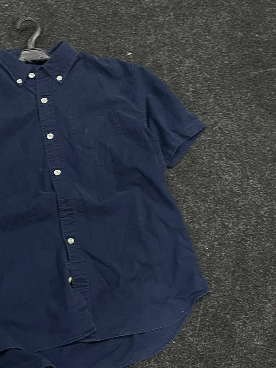 Basic GAP navy button down