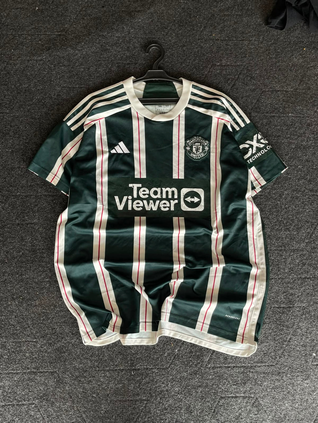 Man united iconic jersey