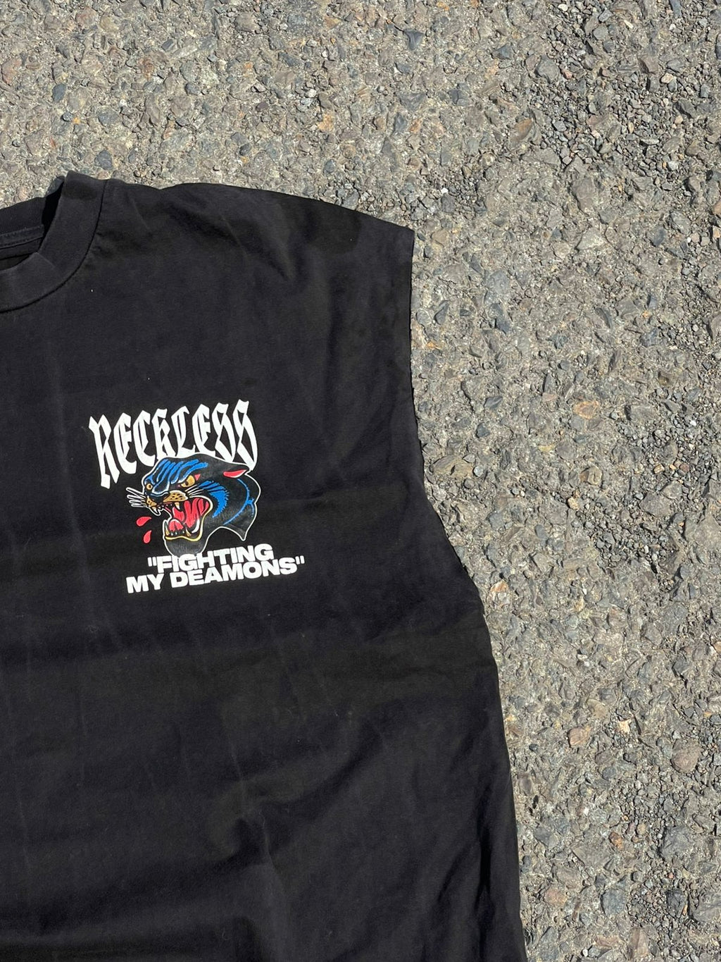 Reckless sleeveless vintage tee