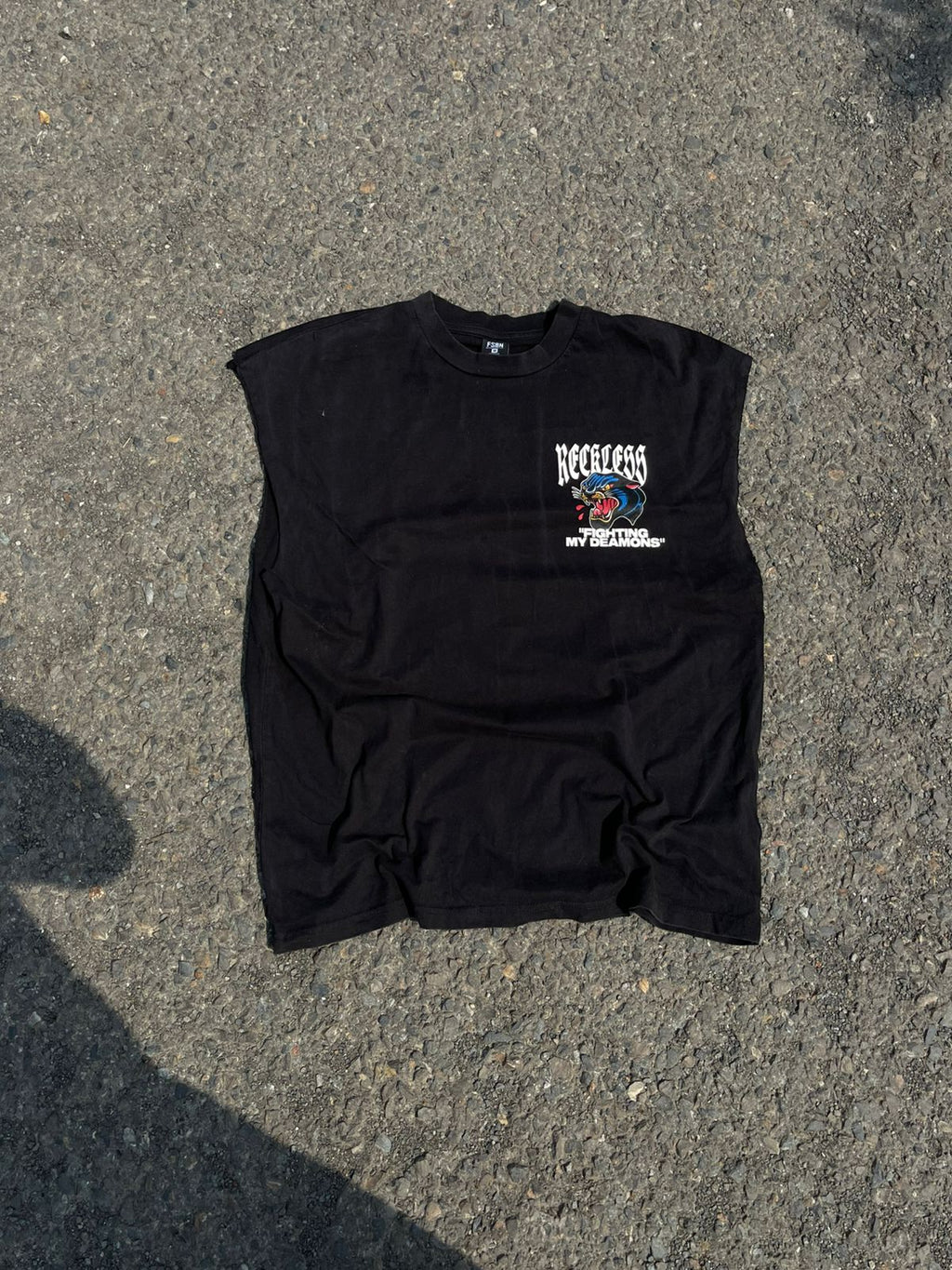 Reckless sleeveless vintage tee