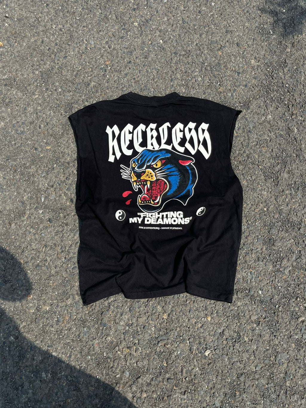 Reckless sleeveless vintage tee