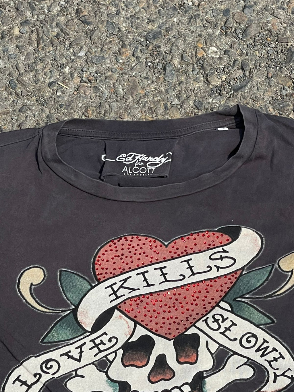 Ed hardy vintage sleevless y2k tee(so rare)