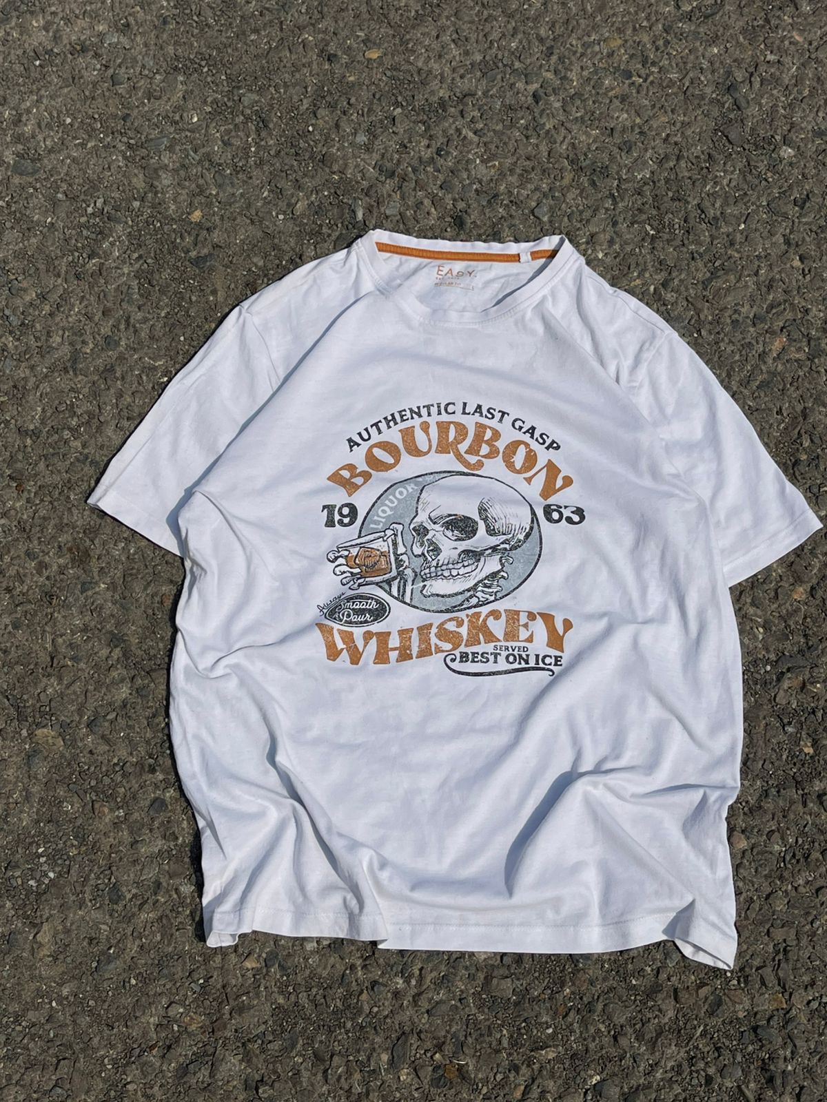Vintage 90s bourdon whisket tee