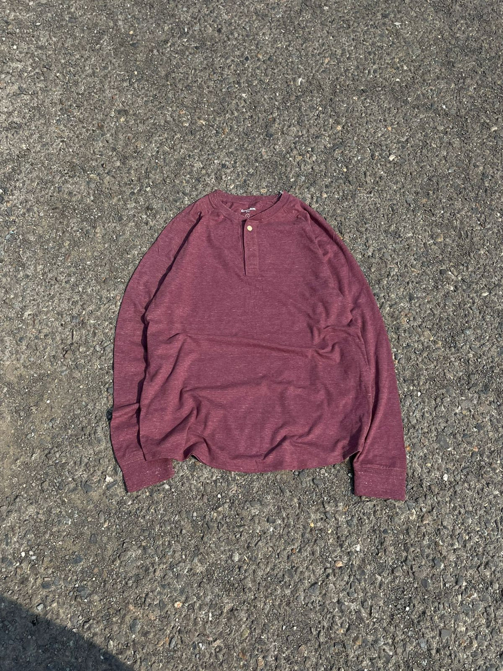 Henley maroon