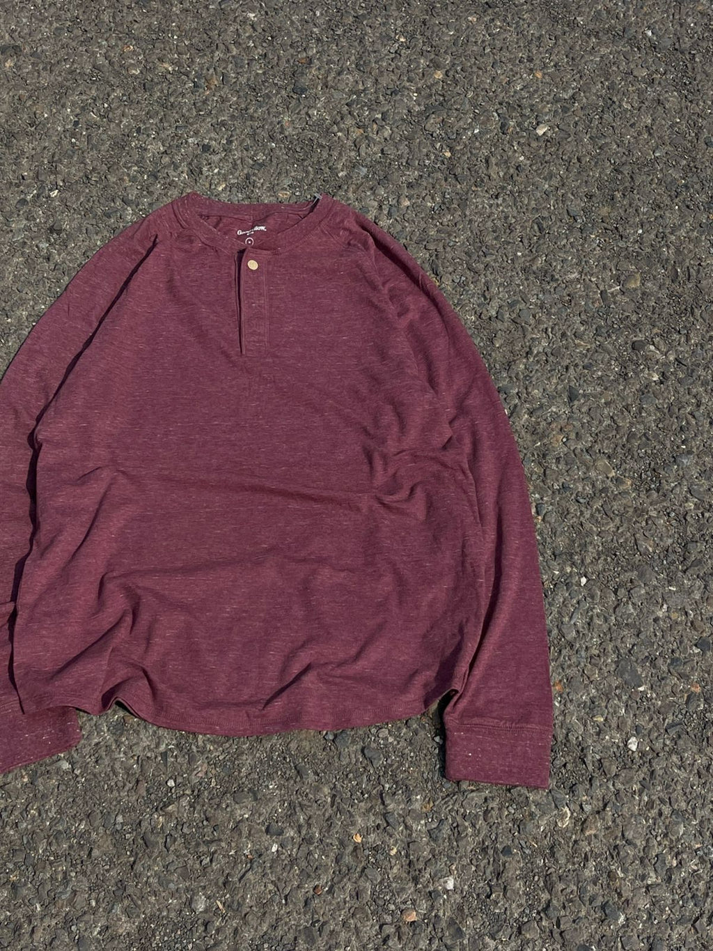 Henley maroon