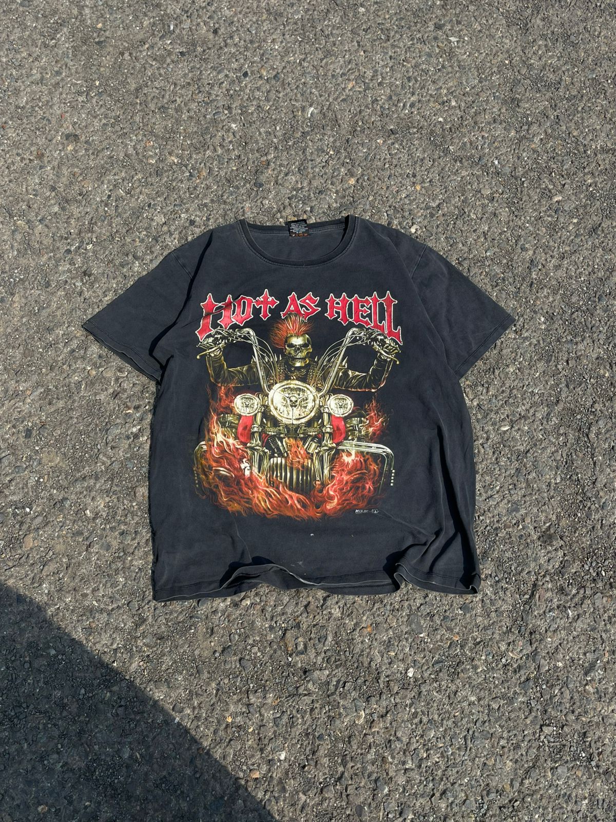 Vintage 90's rare hot as hell tee ( so fireee)