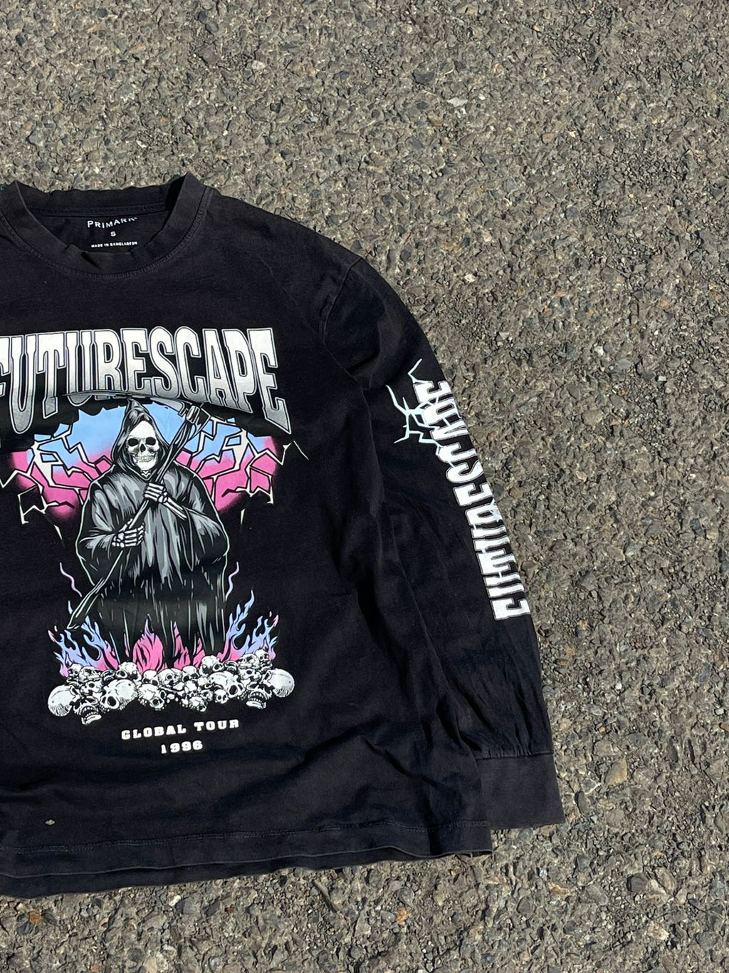 Futurescape retro tee
