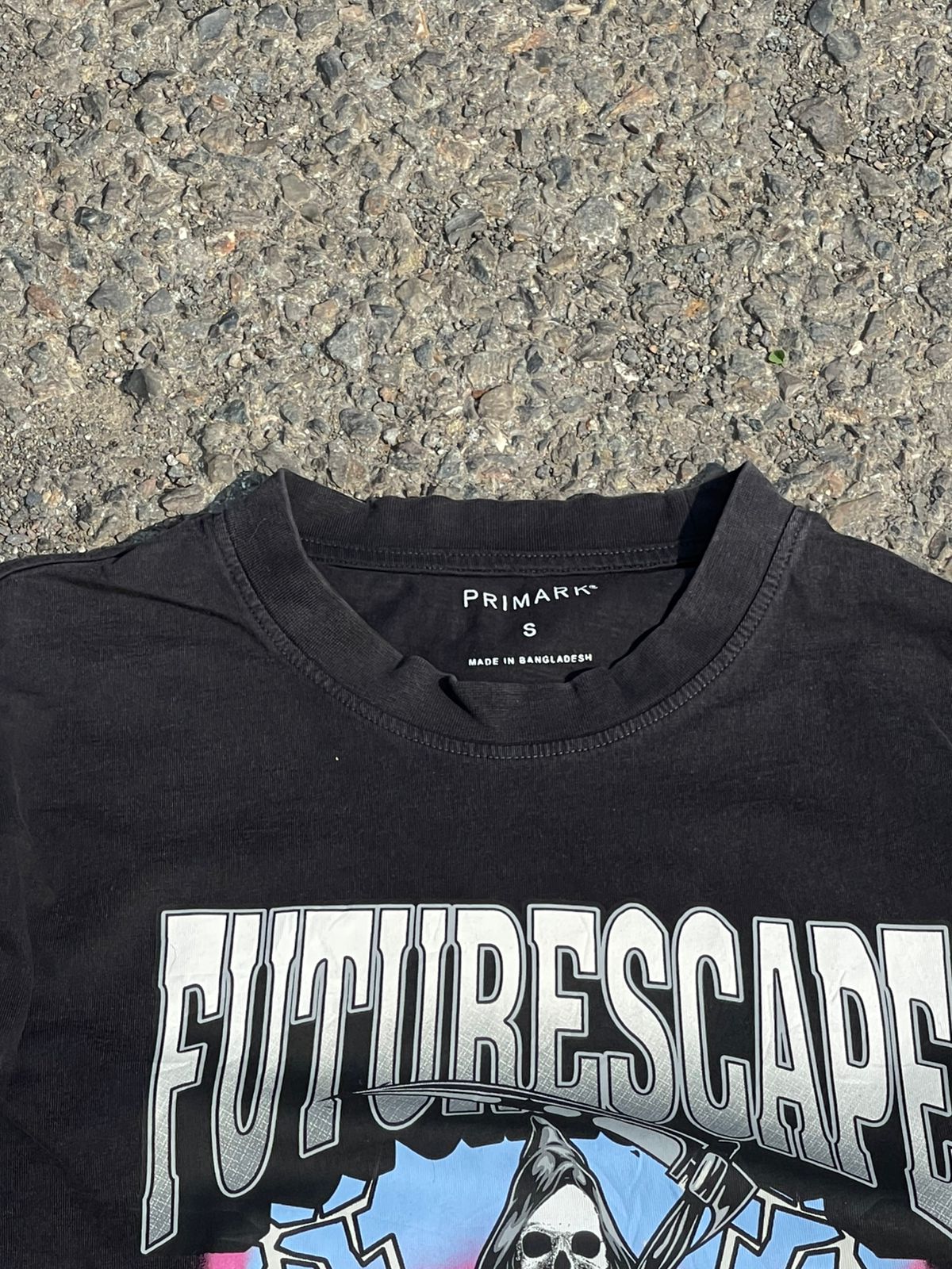 Futurescape retro tee