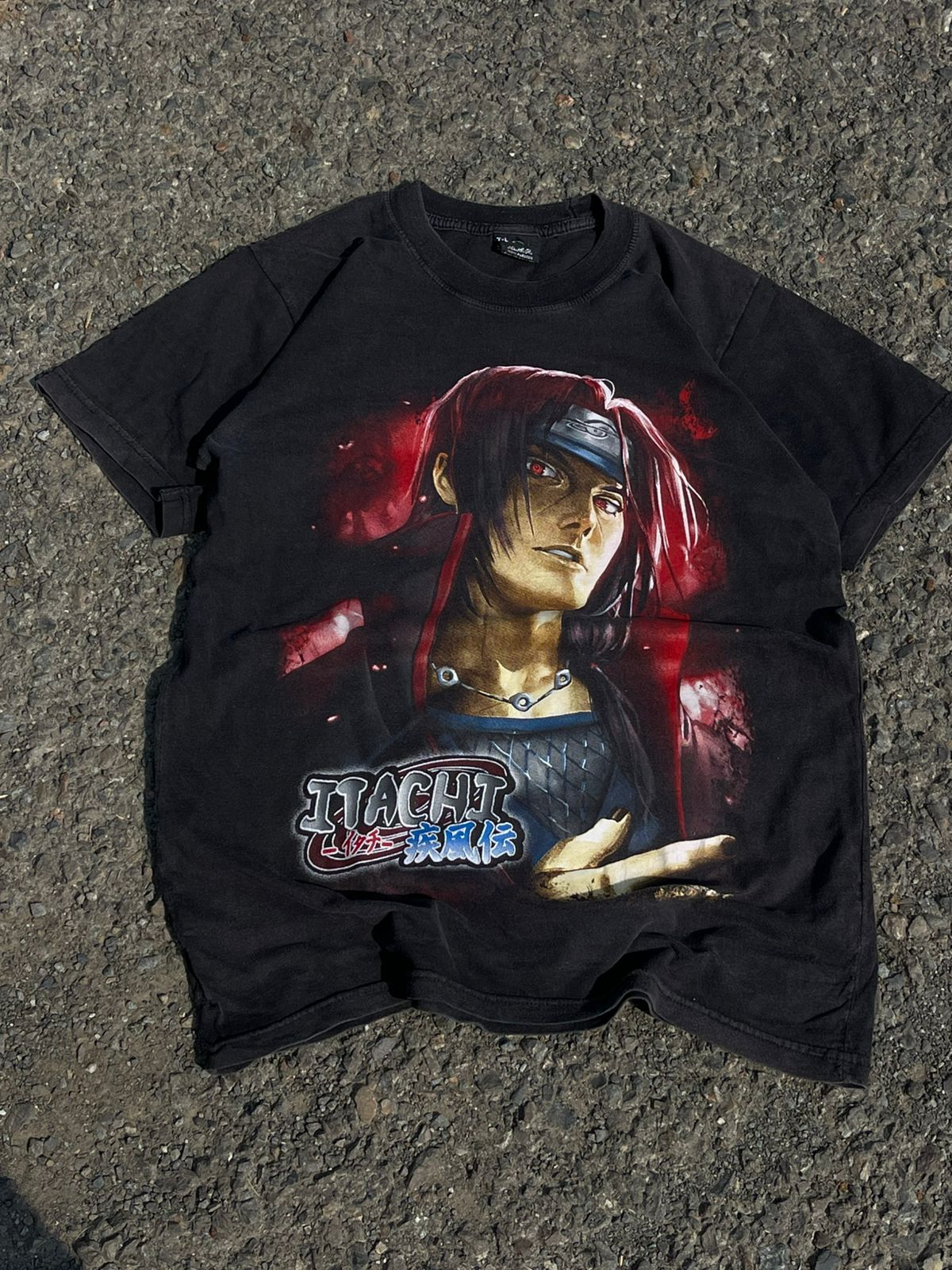 Vintae itachi tee