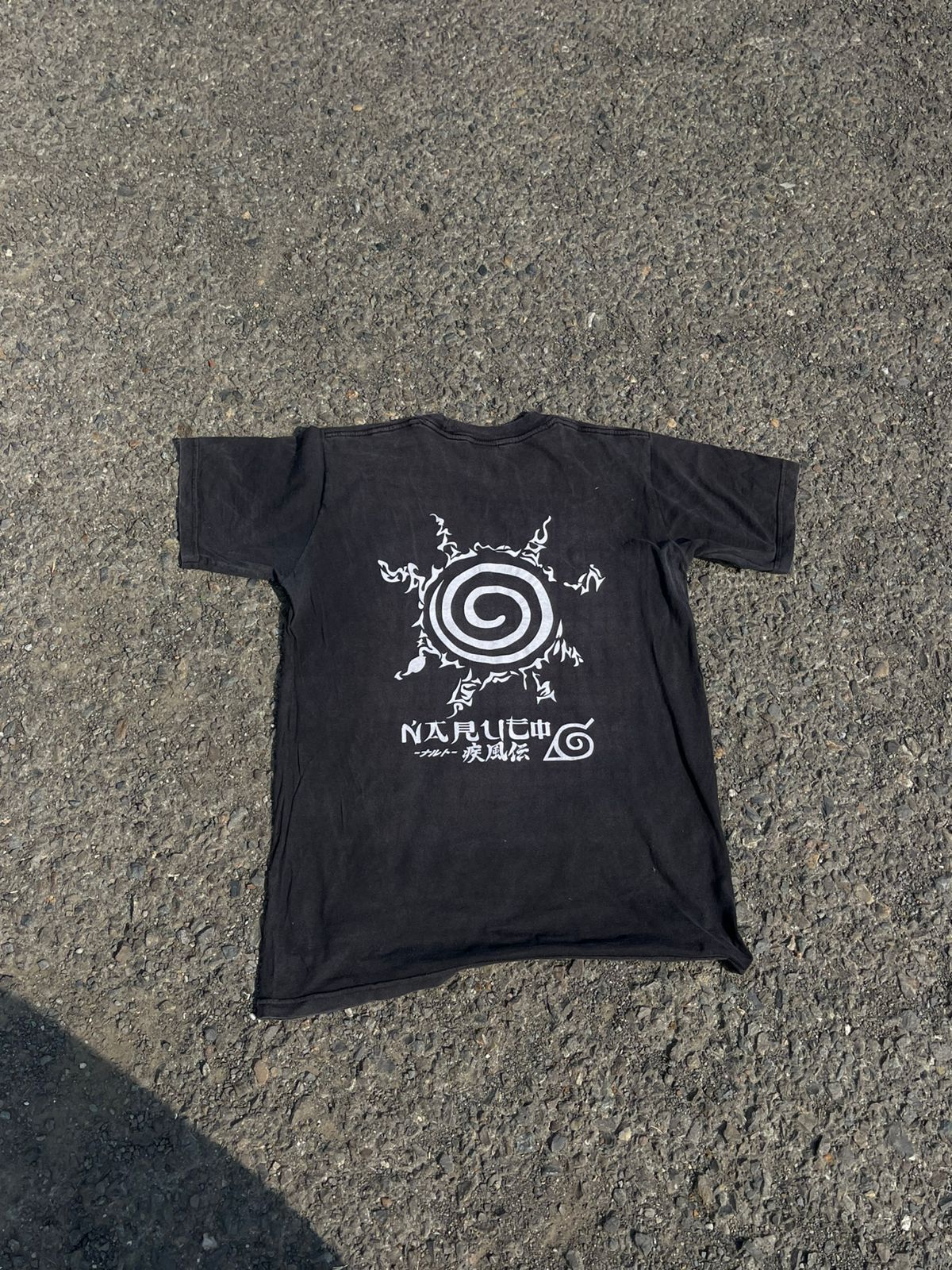Vintae itachi tee