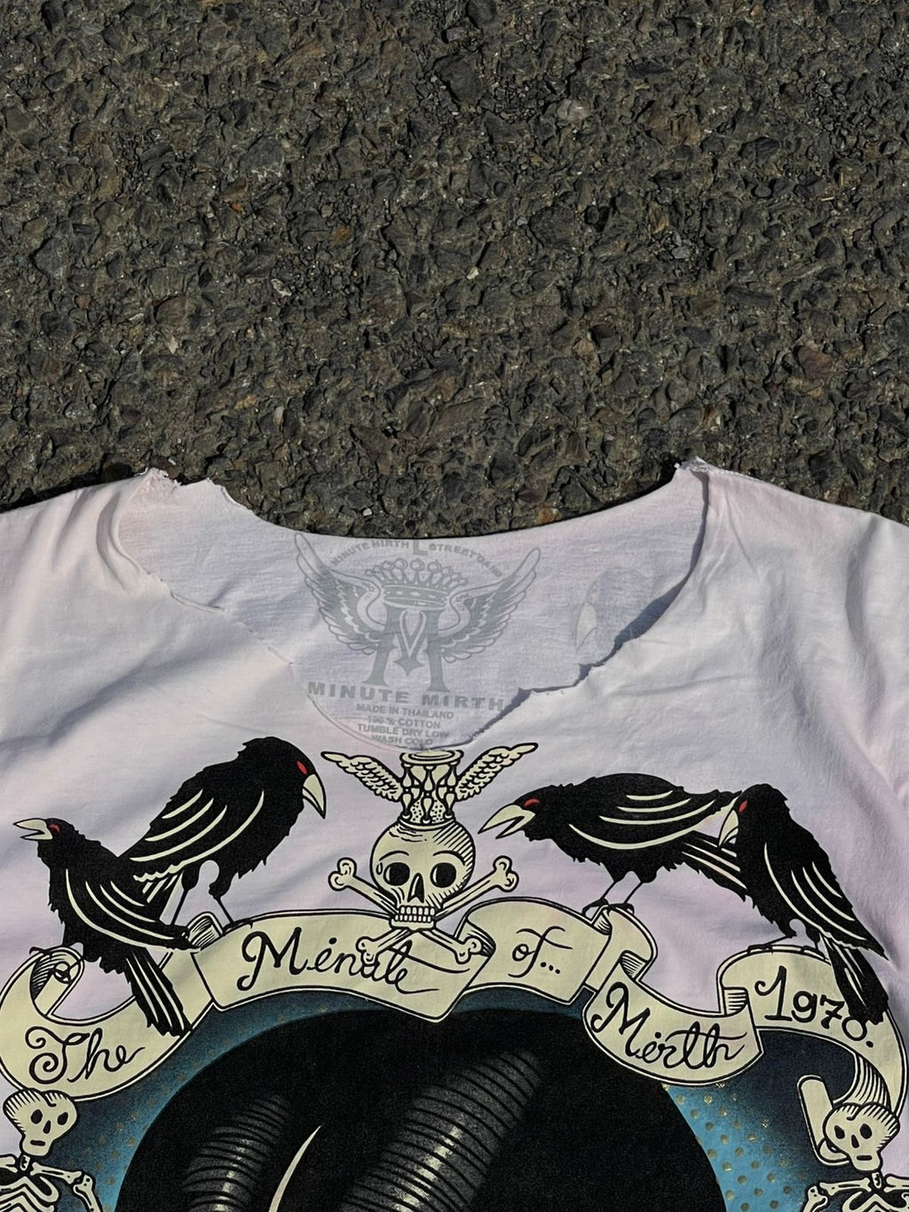 Extremely rare Minute Mirth y2k tee