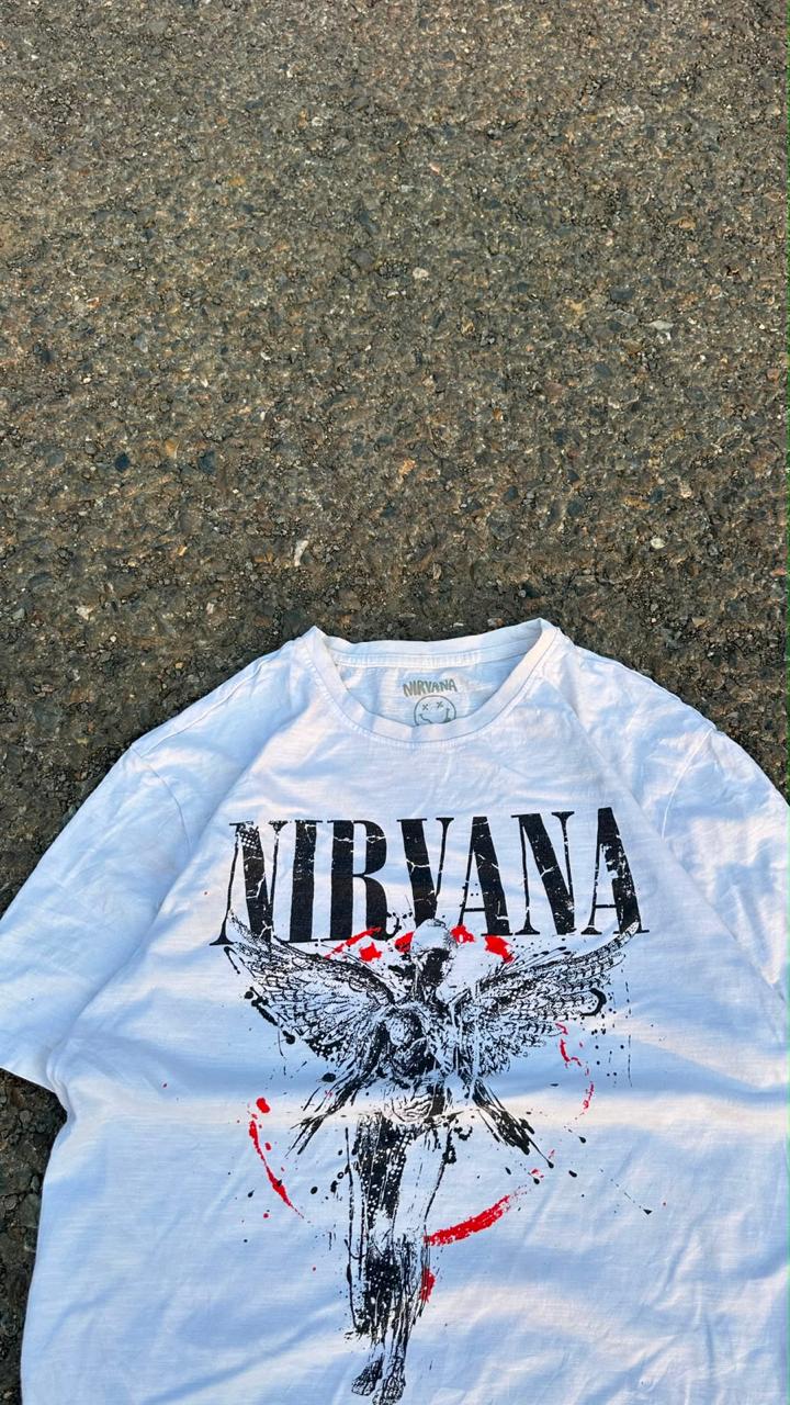 Nirvana vintage 90s tee