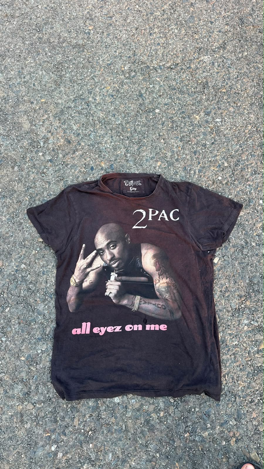 2 pac vintage 90s tee