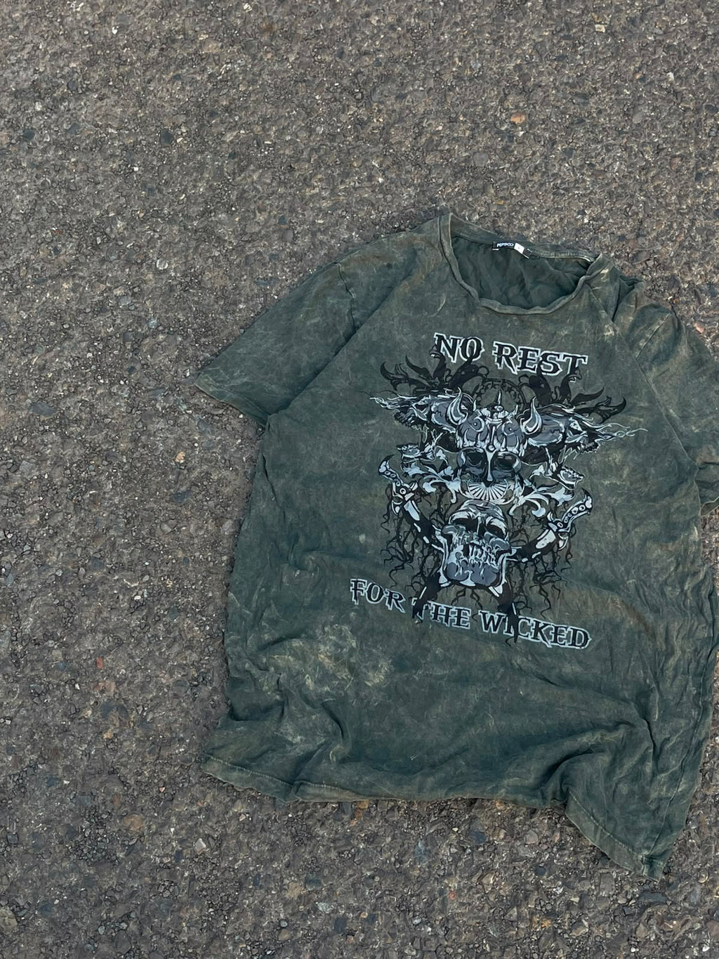 Vintage 1990s for the wicked sunfaded washed graphic tee