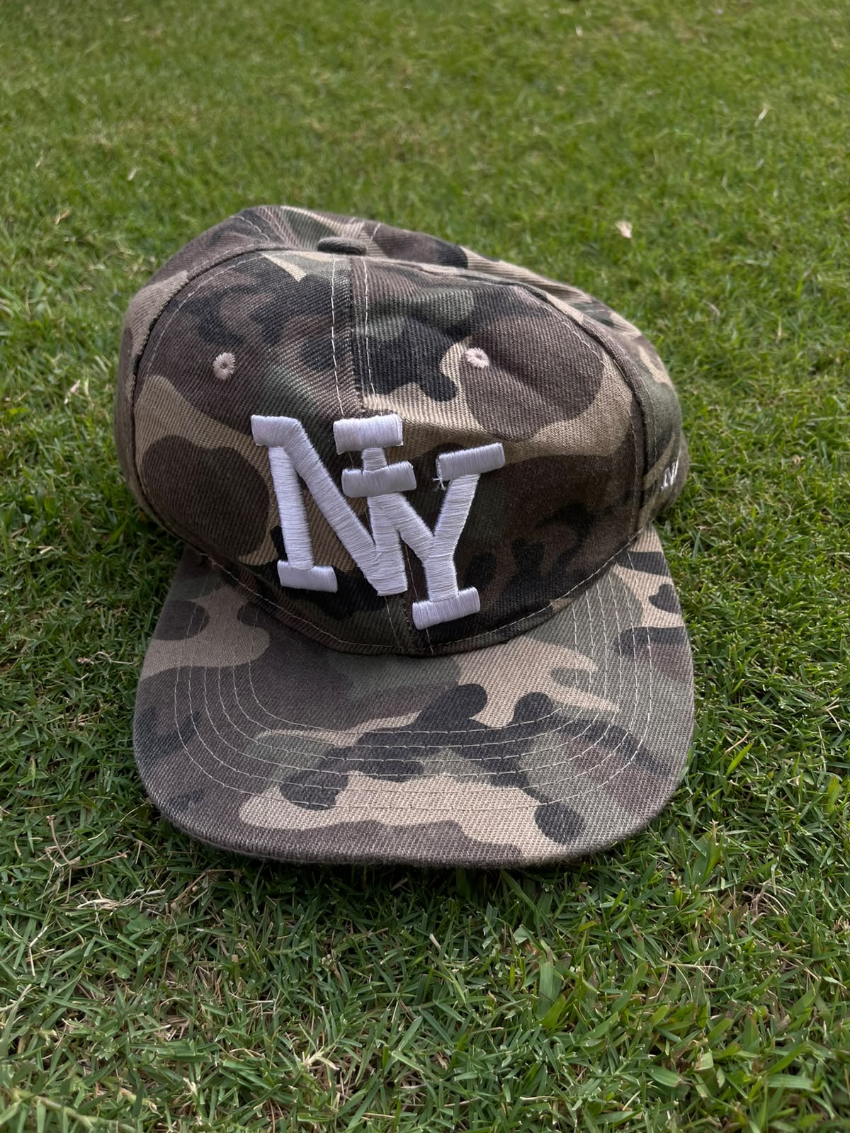 Ny camo cap