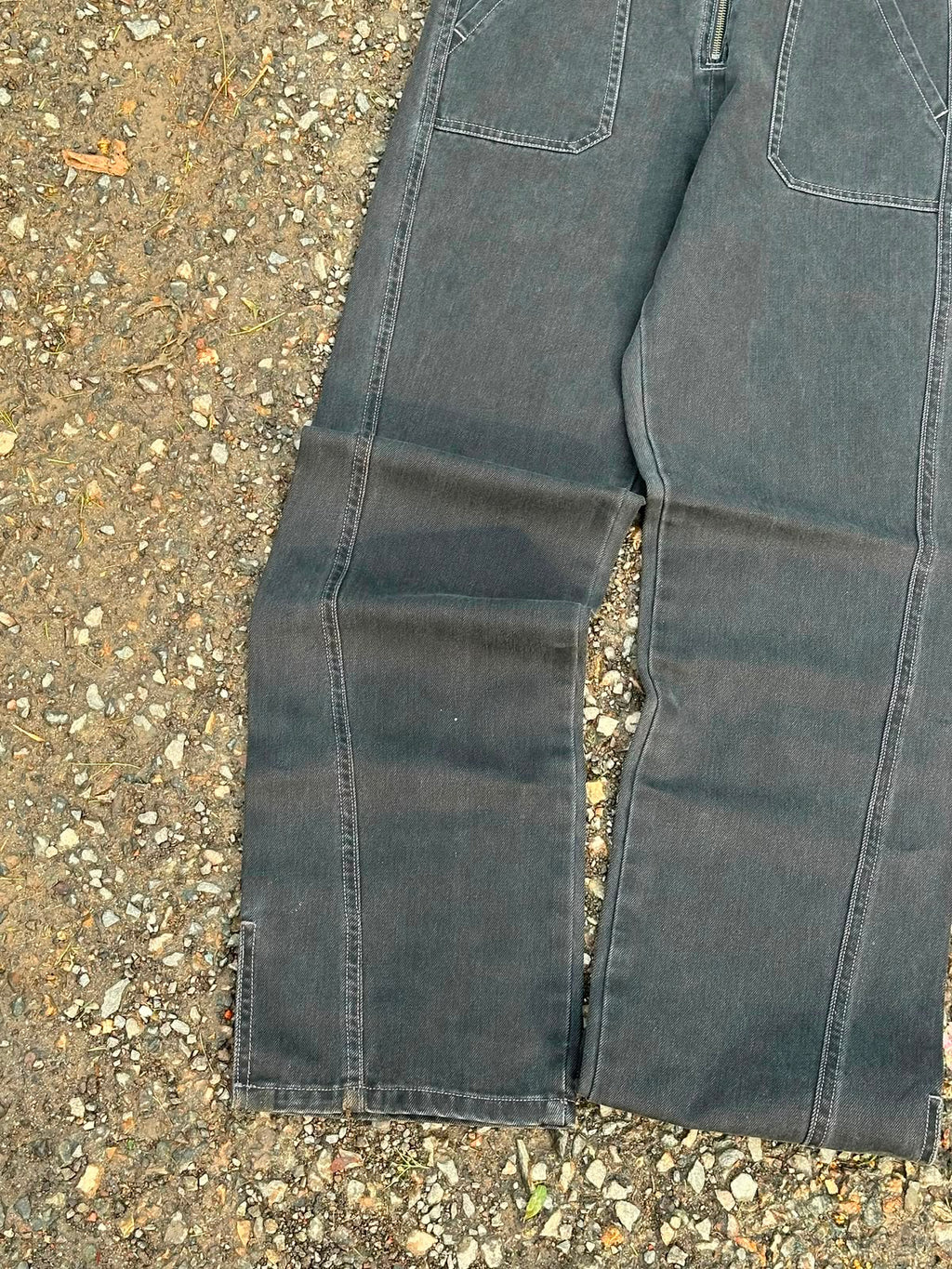 Vintage zipped baggy washed denim