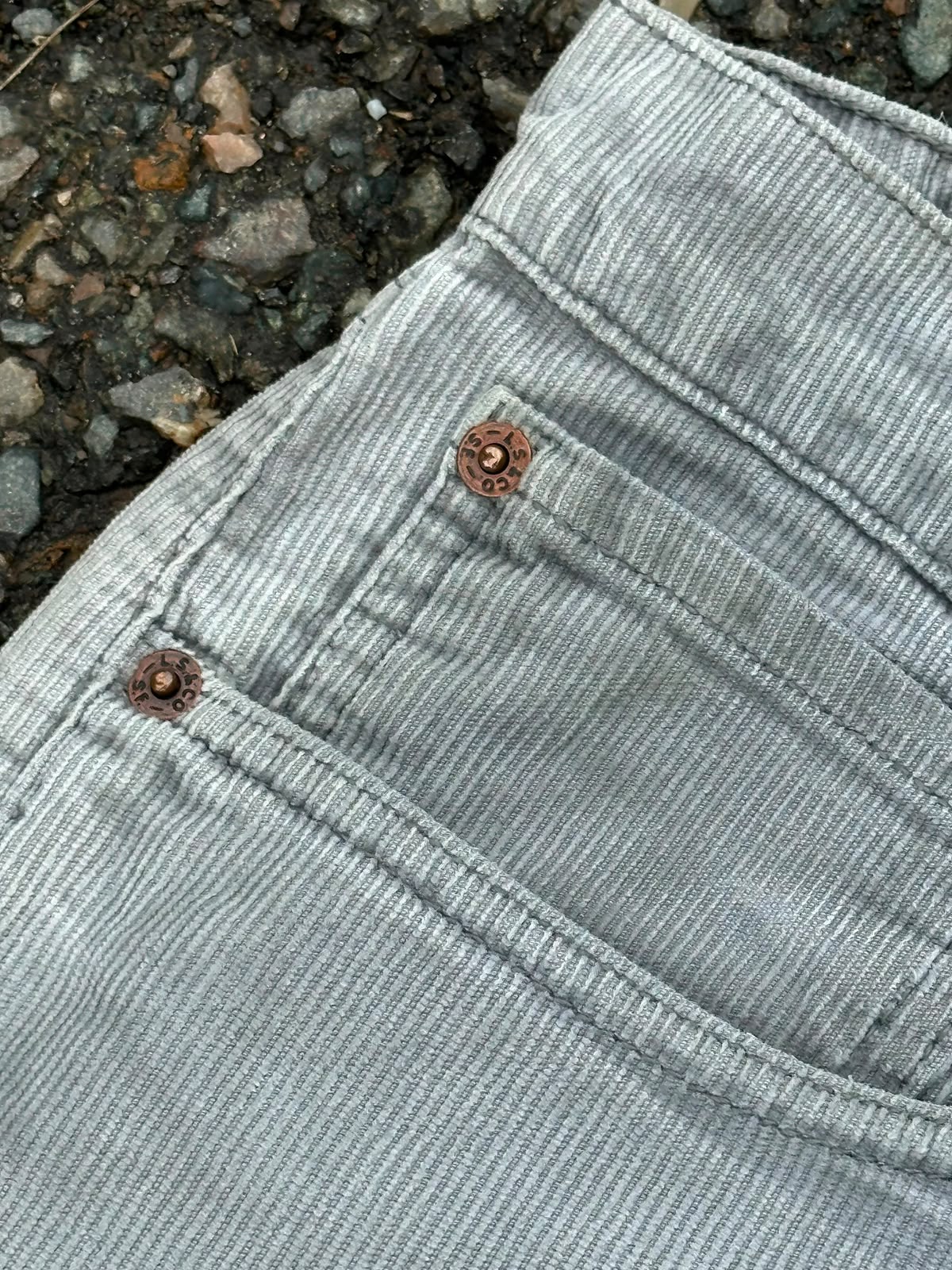 Vintage levis 401 coroduroy baggy jeans