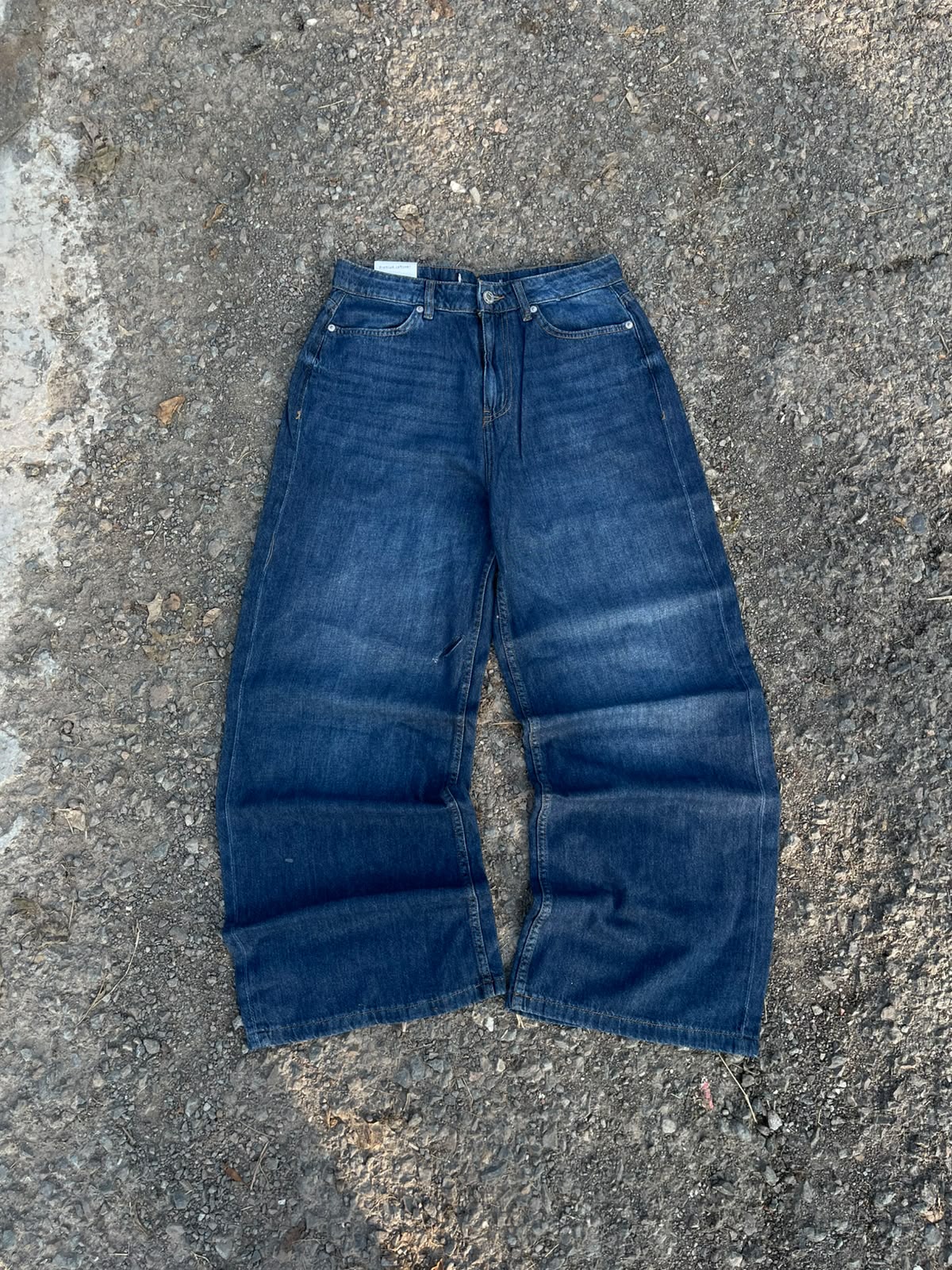 Vintage dark blue baggy denim