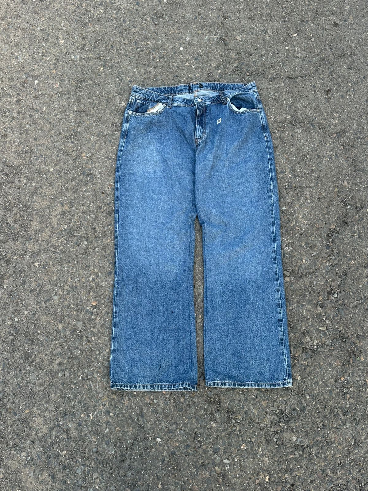 Vintage blue washed denim