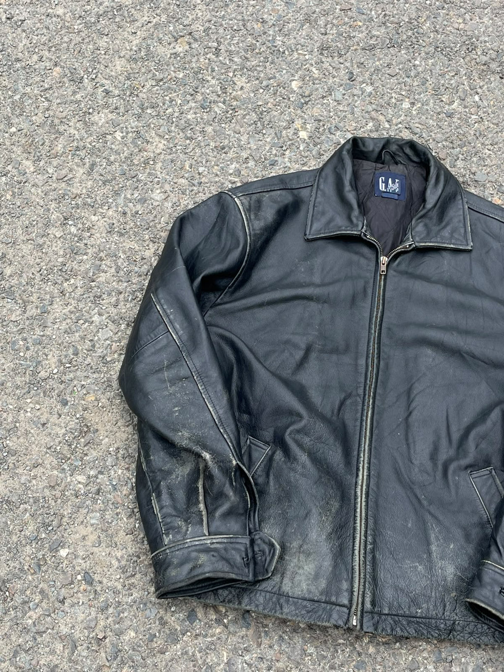 Rarest Vintage GAP genuine leather jacket
