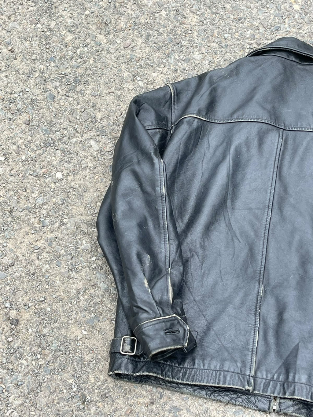 Rarest Vintage GAP genuine leather jacket