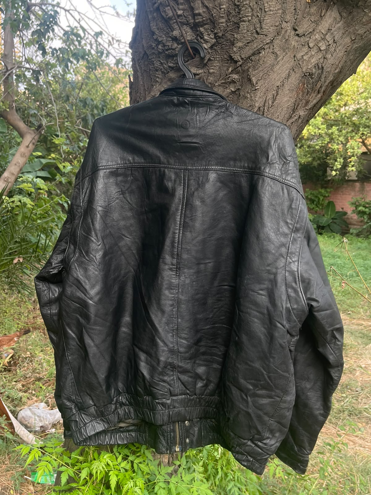 Vintage heavyweight genuine leather black jacket