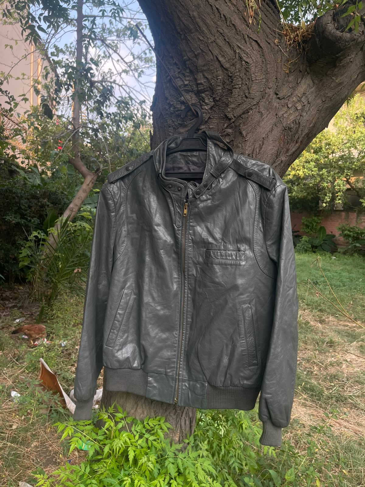 Very beautiful pierre jacques leather jacket (genuine grain leather)