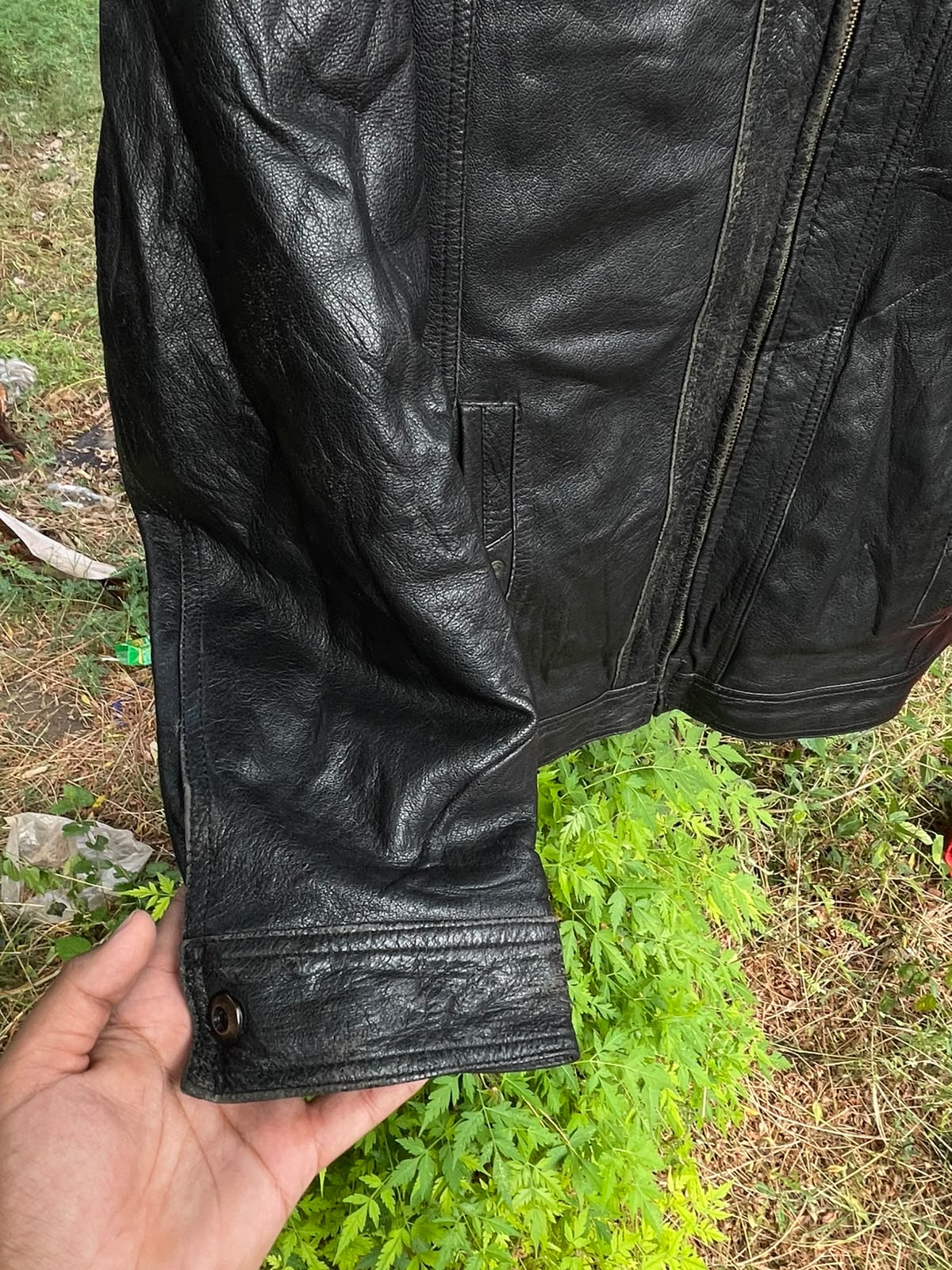 Full grain heavy genuine leather vtg jacket