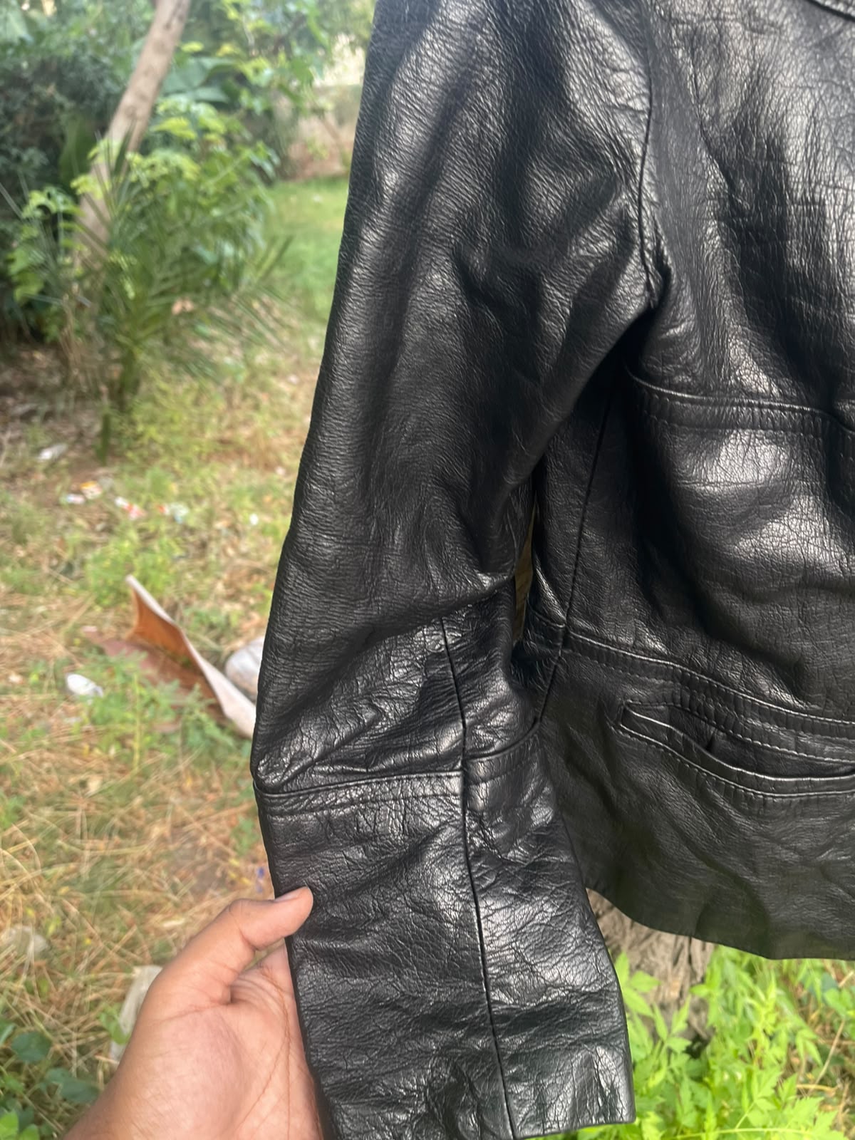 Vintage genuine leather late 2000s jacket(fitted)