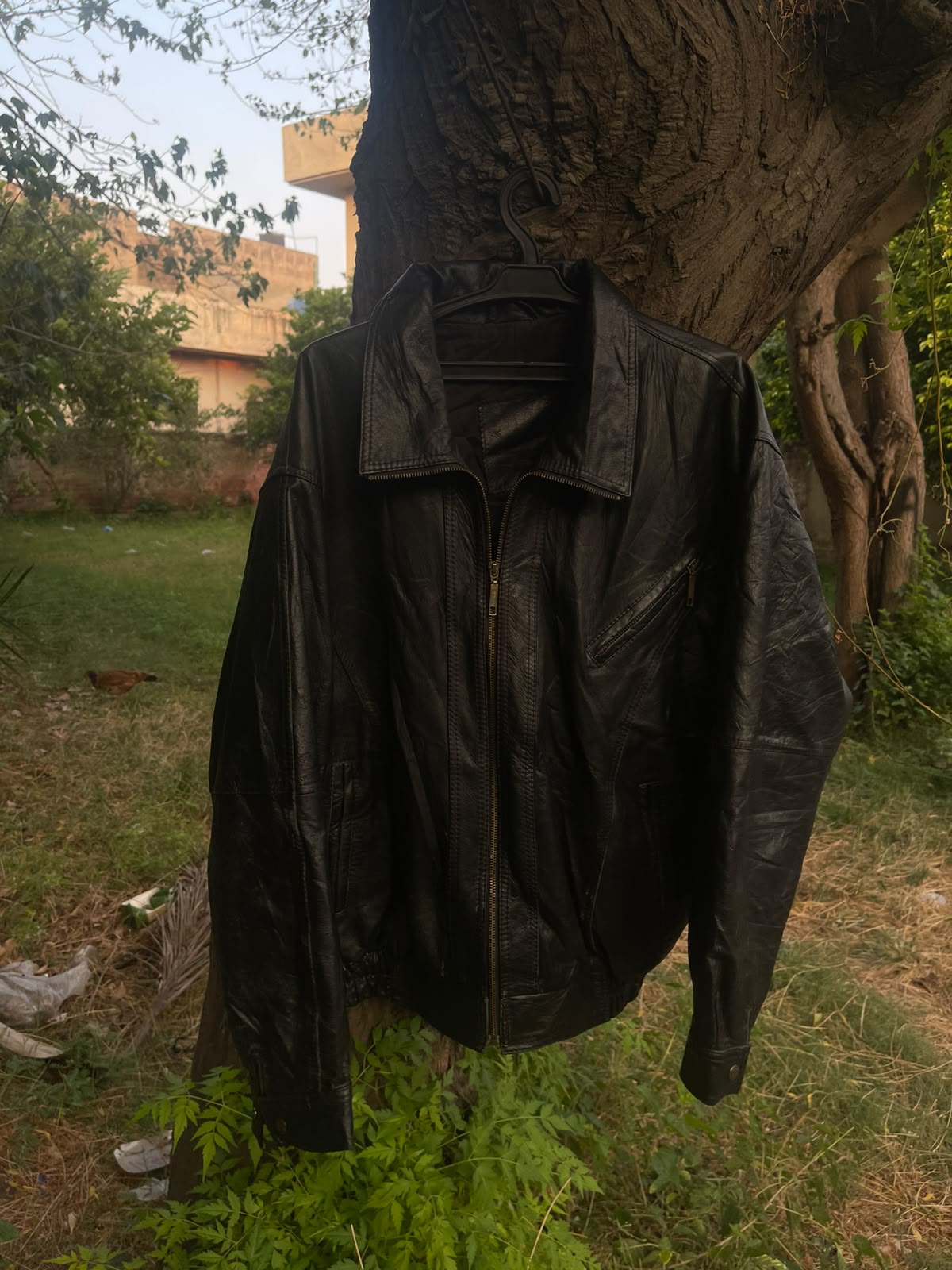Heavyweight full grain genuine leather 90s jacket