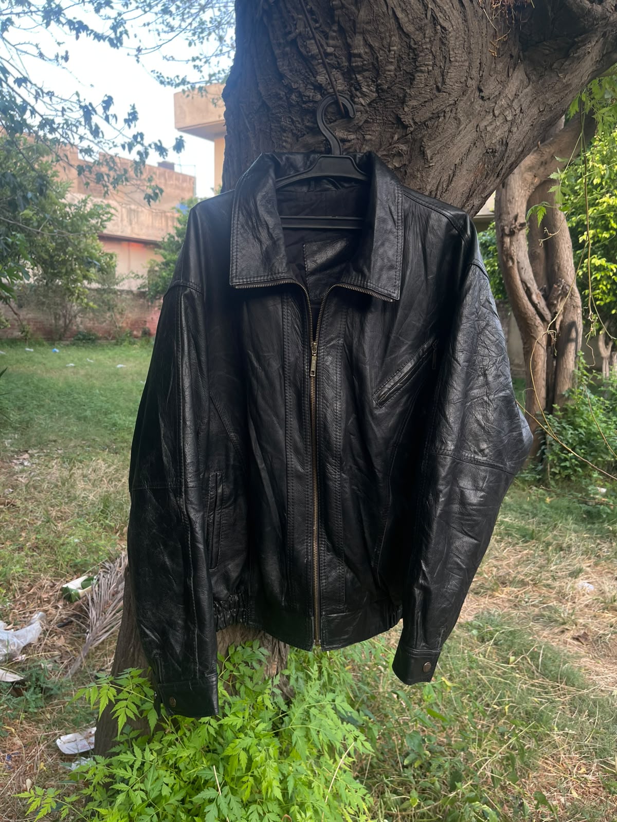 Heavyweight full grain genuine leather 90s jacket
