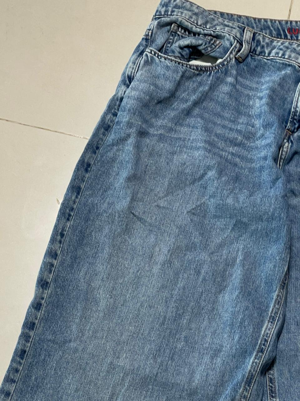 Vintage lucky brand baggy denim